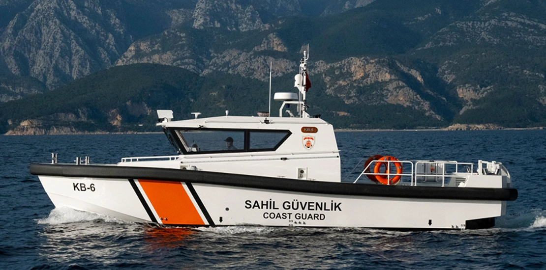 Navigation bridge of ARES 35 FPB boat