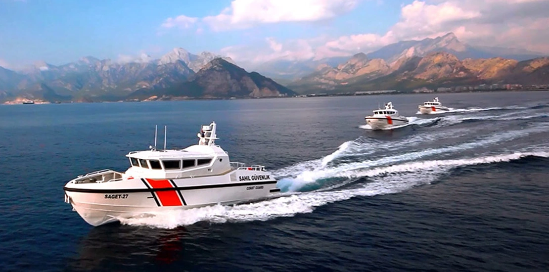 Side profile of ARES 42 BLAZE multi-role patrol craft