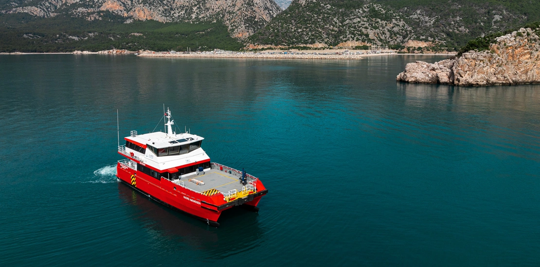NJORD 32 CTV optimized for safe push-up operations during offshore technician transfer